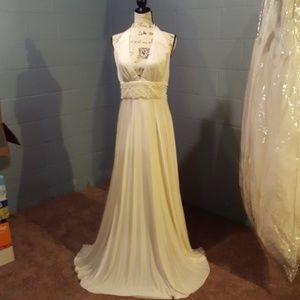 Stunning Evening Gown or Wedding dress!!!